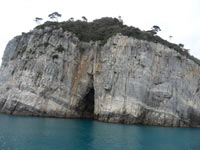 Wyspa Palmaria - Jaskinie wyspy<br>4320x3240, 1,59 MB