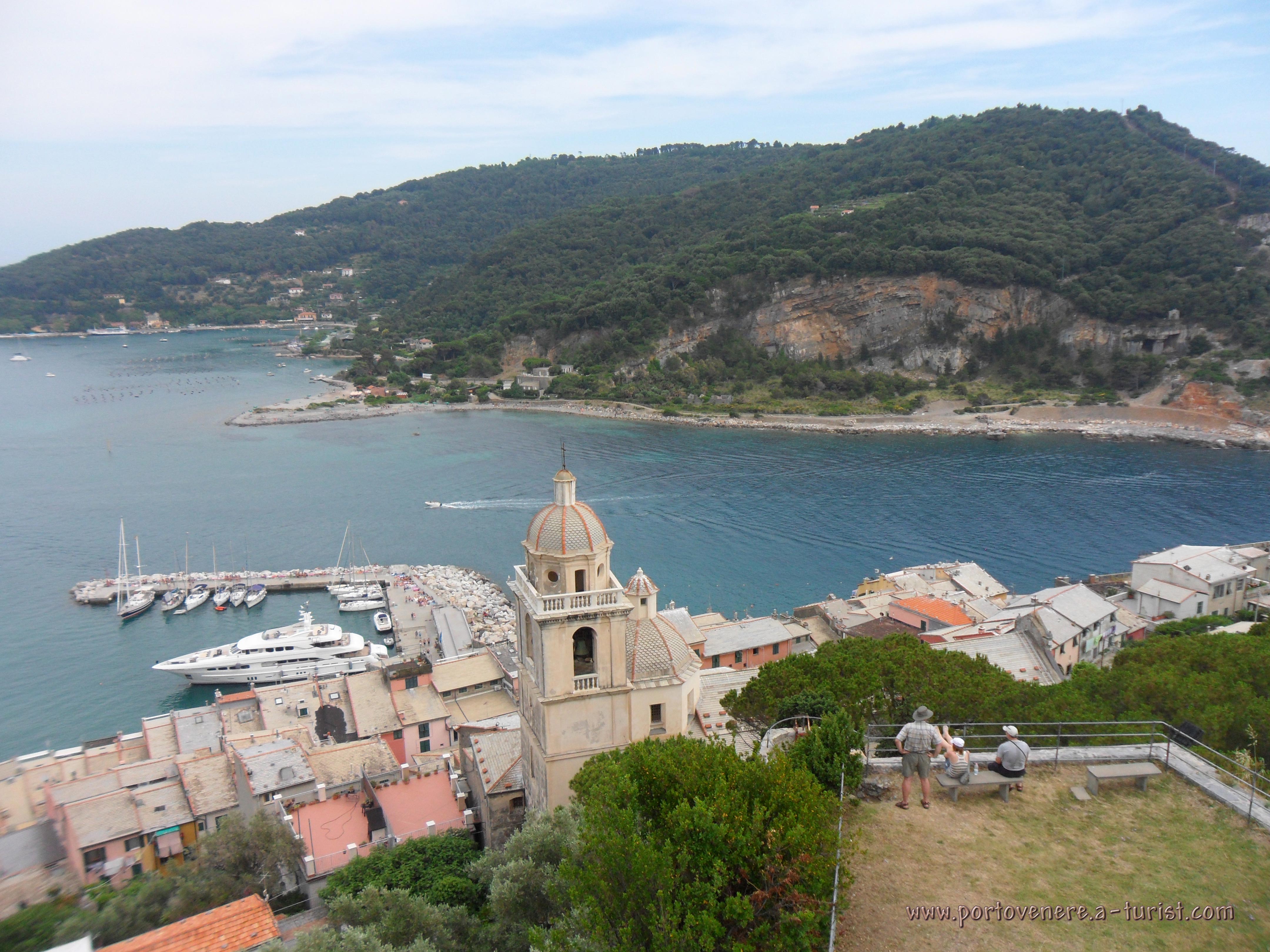 Portovenere - Panoramic view from the Castle Doria<br>4320x3240, 1.63 MB