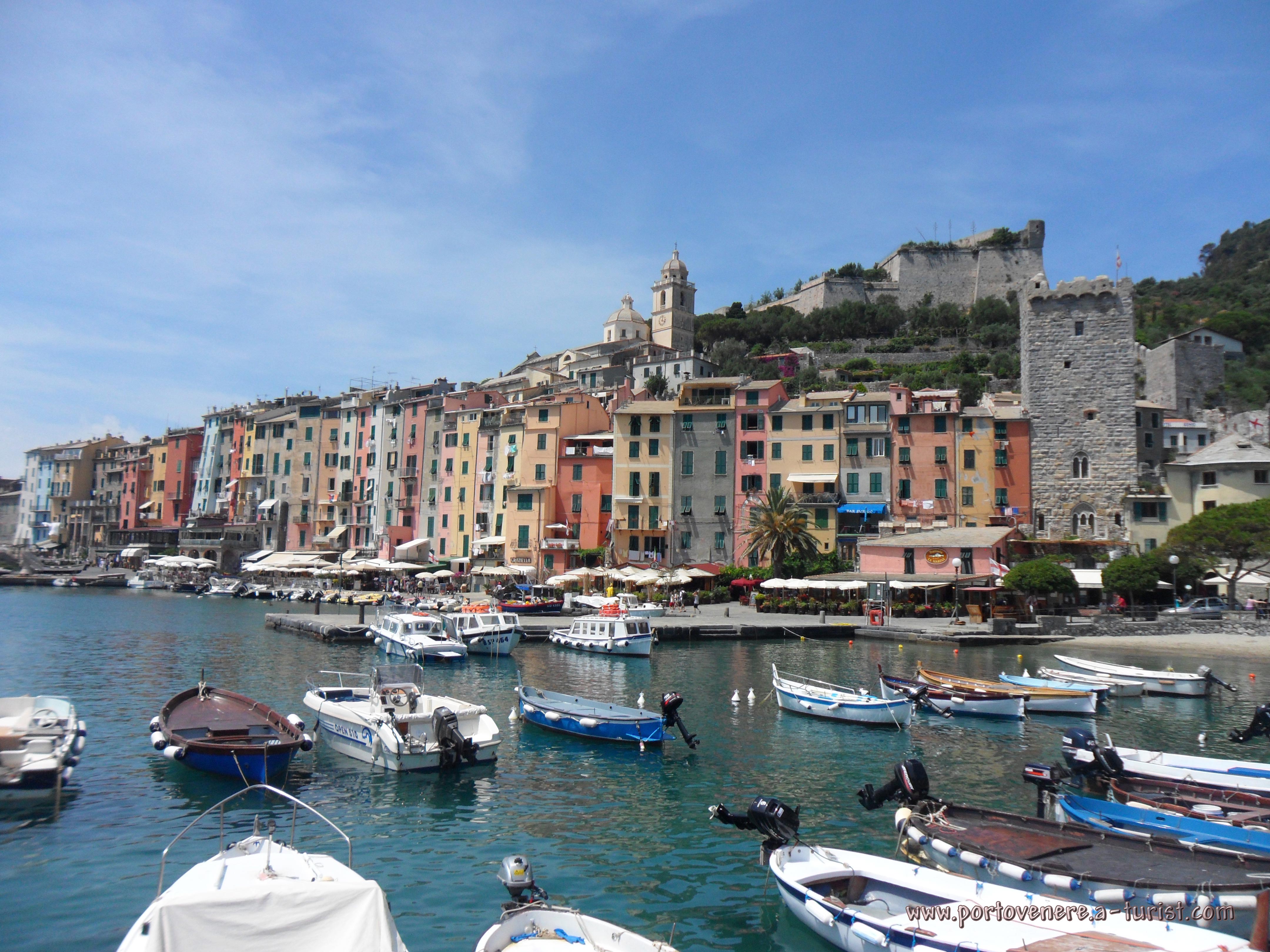 Portovenere - View of the town and castle Doria<br>4320x3240, 1.66 MB